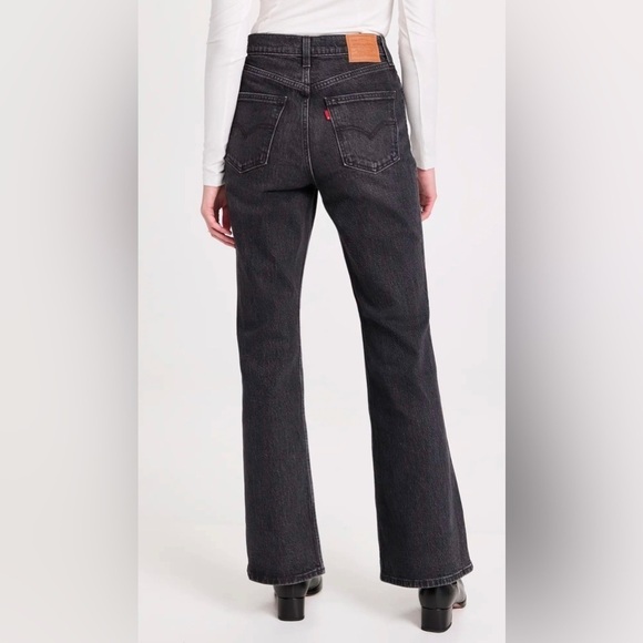 NEW Levi's 70's High Flare Jeans in Just a Hint 25 - Picture 3 of 16